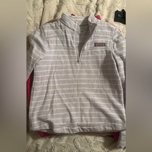 Vineyard Vines pull over sweatshirts